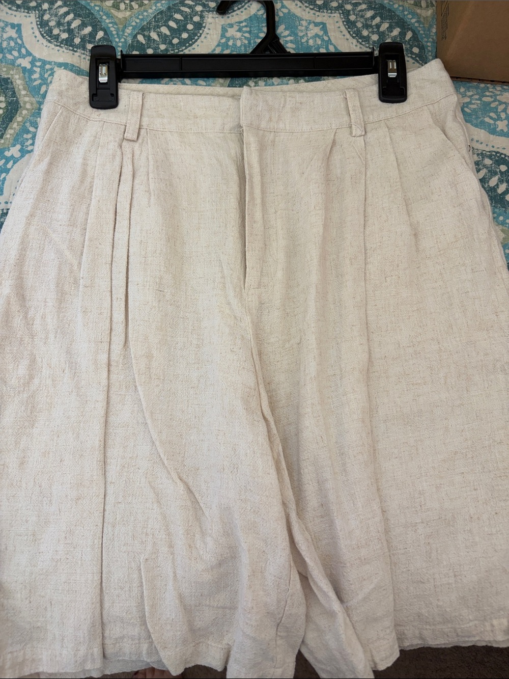 Primark Cream High-Waist Pleated Women’s Shorts size 10